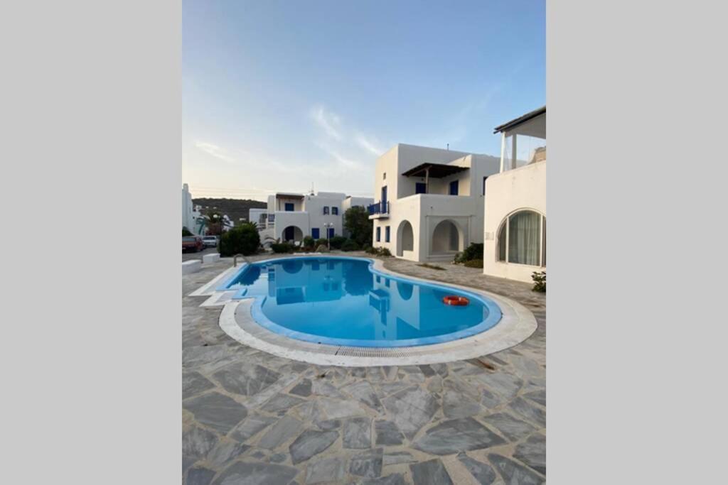 Pigeon House Ornos Beach Mykonos Town Exterior foto